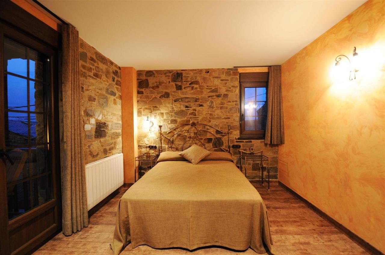 Hotel Rural La Casa Del Peregrino El Acebo de San Miguel Rum bild